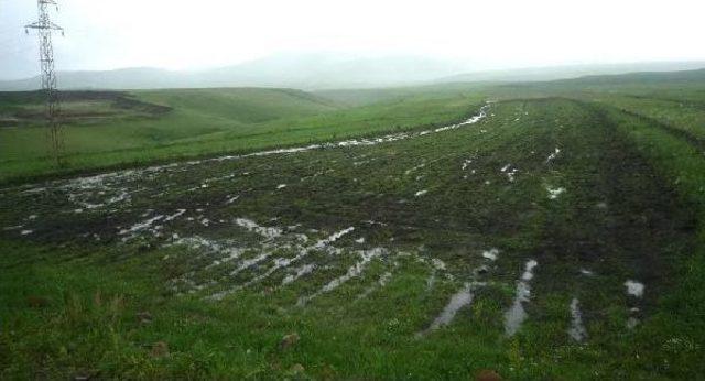 Kars’Ta Aşırı Yağış Taşkınlara Neden Oldu