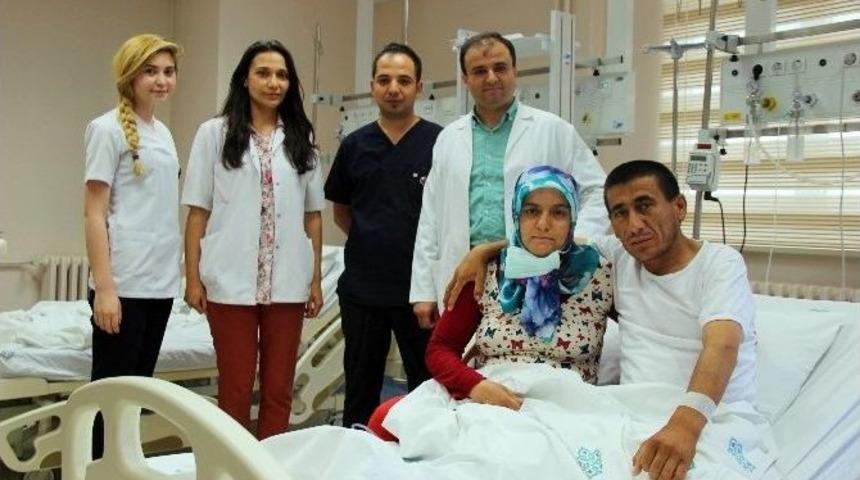 Evlilik Yıld&ouml;n&uuml;m&uuml;nde Eşine B&ouml;breğini Hediye Etti