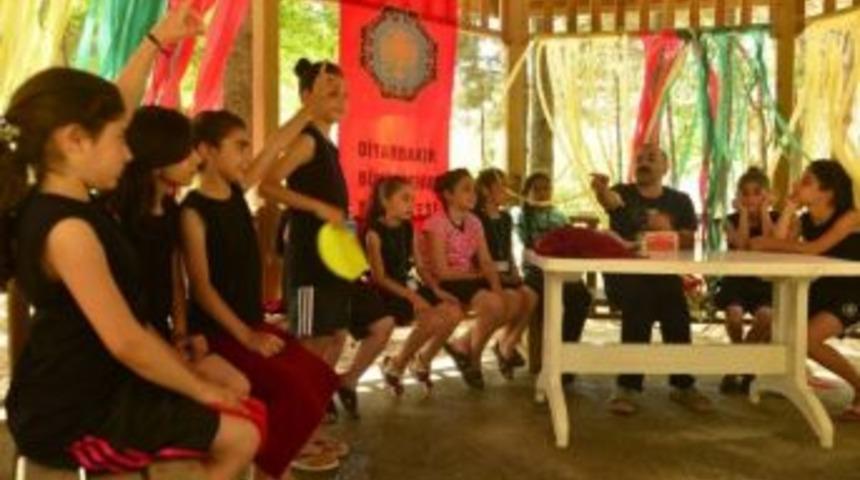Diyarbakır B&uuml;y&uuml;kşehir Belediyesi&rsquo;nden &Ccedil;ocuklara Yaz Kampı