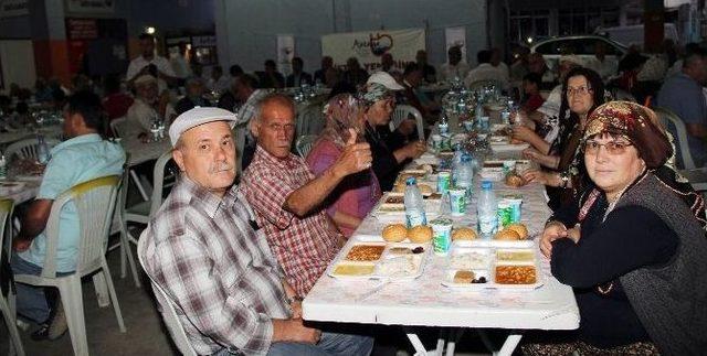 Atb Korkuteli İlçesinde İftar Sofrası Kurdu