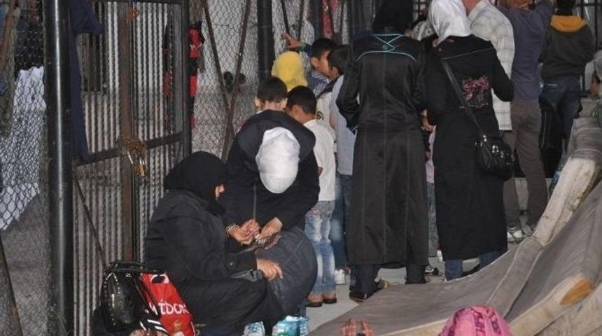 &Ccedil;anakkale&rsquo;de Ka&ccedil;ak G&ouml;&ccedil;men Operasyonu