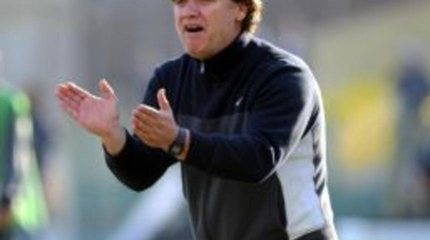 Turgut U&ccedil;ar, Altay'a G&ouml;n&uuml;lden Bağlıyım