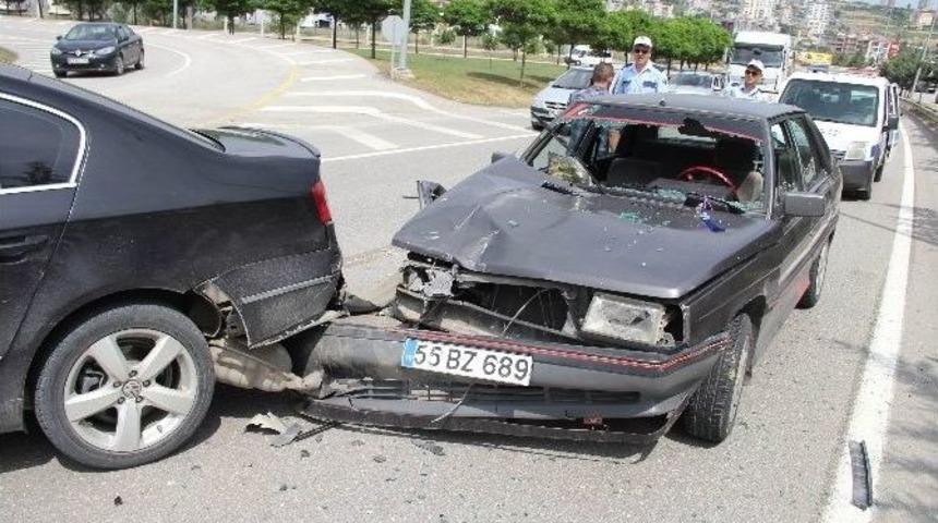 Samsun&rsquo;da Trafik Kazası: 2 Yaralı