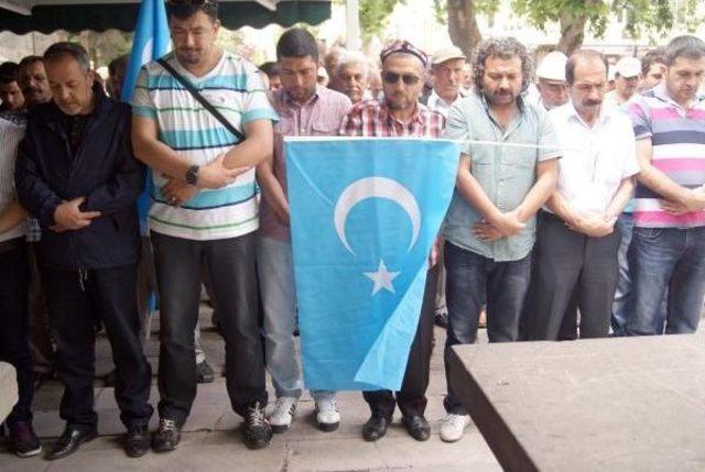 Kayseri’De Doğu Türkistanlılar Için Gıyabi Cenaze Namazı