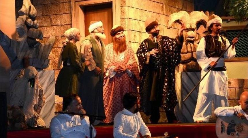 Aksaray&rsquo;da Asr-ı Saadet Tiyatro G&ouml;sterisi