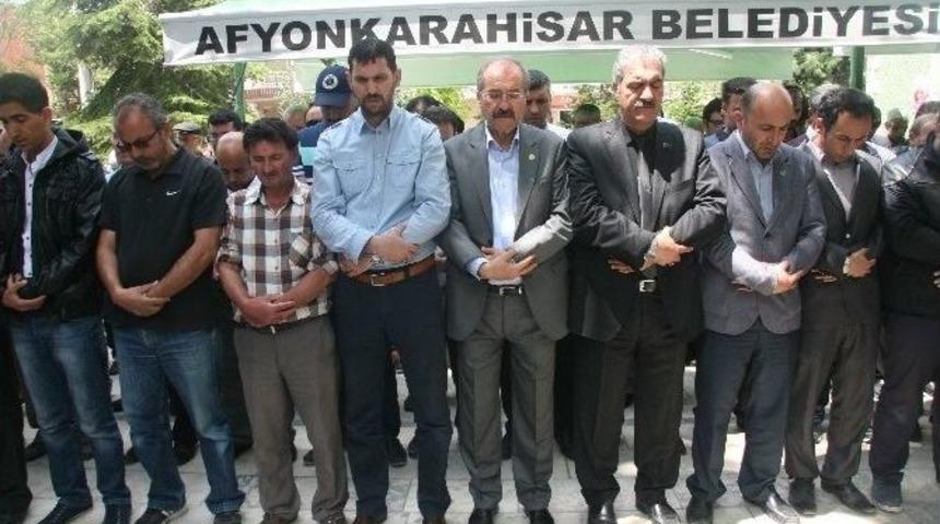 &Uuml;lk&uuml; Ocakları &Ccedil;in&rsquo;in Uygur T&uuml;rklerine Yaptığı Zulm&uuml; Protesto Etti
