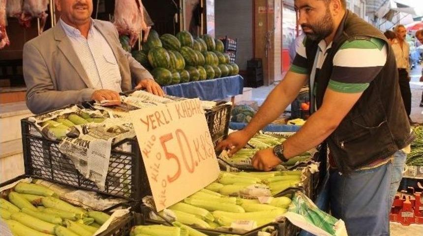 Yerli Kabak 50 Kuruştan Satılmasına Rağmen Rağbet G&ouml;rm&uuml;yor