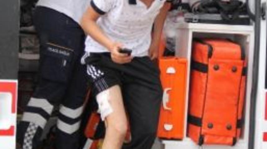 Bı&ccedil;aklı Saldırıya Uğrayan Gen&ccedil; Hastanelik Oldu