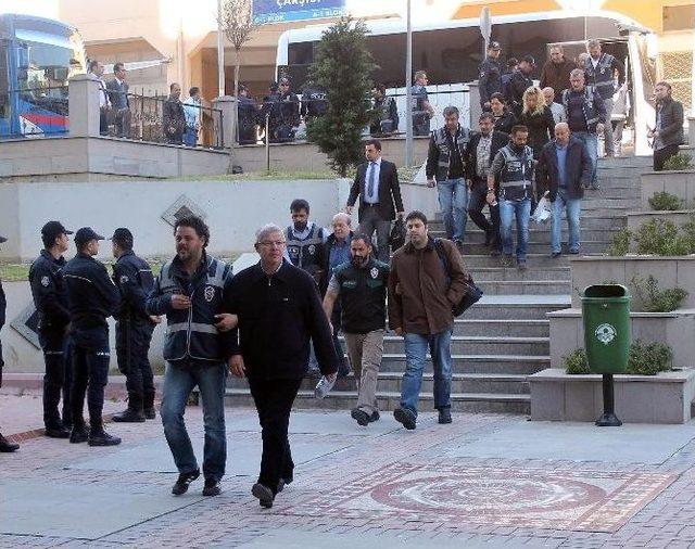 Mersin’deki Yolsuzluk Operasyonu Zanlılarına Tahliye