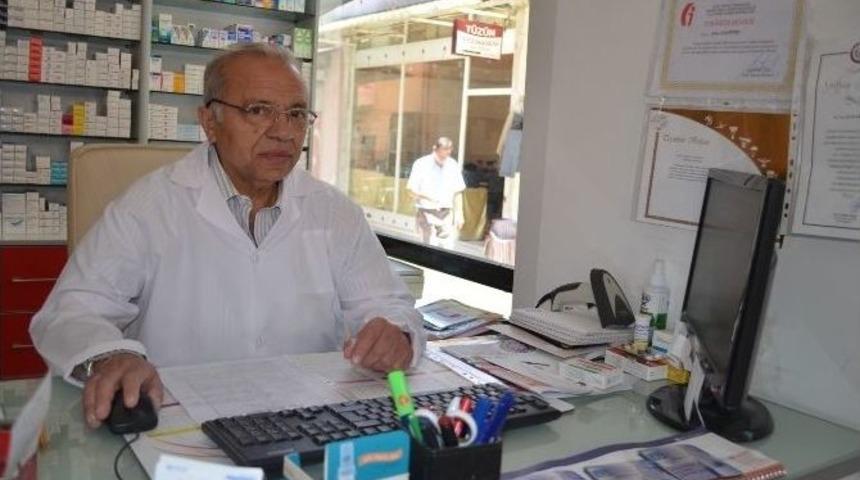 Kulalı Eczacı 45 Yıldır Vergi Rekortmeni