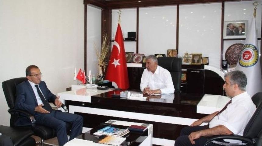 Gap G&uuml;mr&uuml;k B&ouml;lge M&uuml;d&uuml;r&uuml; Erol&rsquo;dan Atso&rsquo;ya Ziyaret