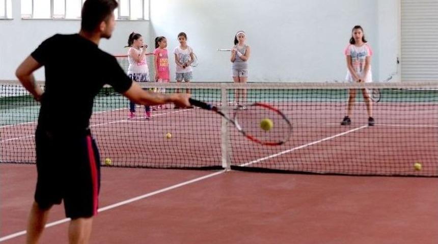 Osmangazi&rsquo;de Kortlar &Ccedil;ocuklarla Şenlendi