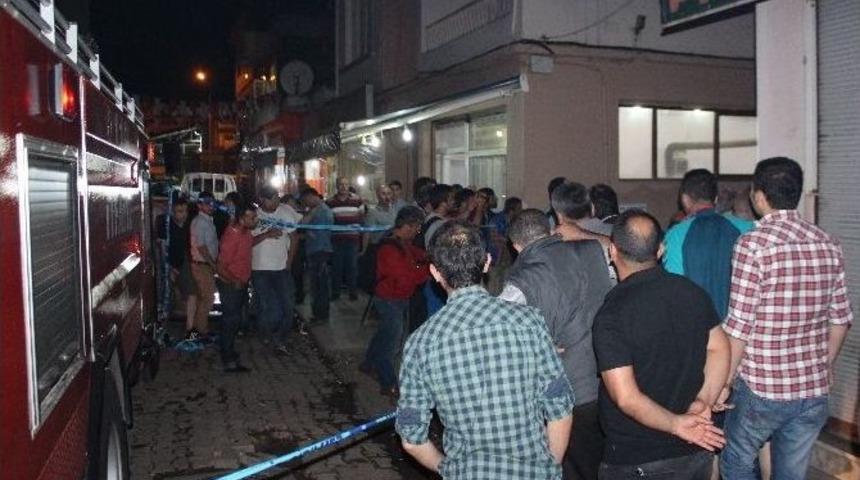 Kendini Yakmaya &Ccedil;alışan Kişiyi İtfaiye Kurtardı