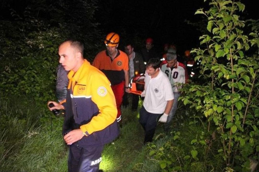 Kendisini Kurtaran Ekiplere &Uuml;zerini &Ouml;rtmediler Diye Tepki G&ouml;sterdi