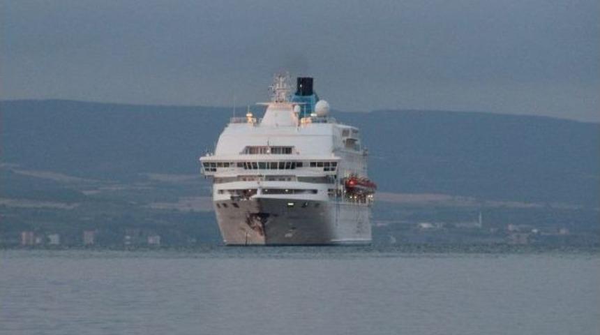 &Ccedil;anakkale Boğazındaki Gemi Kazası