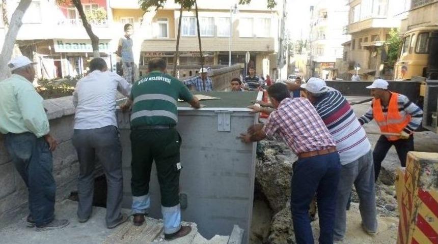 Temizlik &Ccedil;alışmaları Geceli G&uuml;nd&uuml;zl&uuml; Devam Ediyor