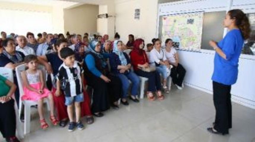 Bayraklı&rsquo;da Kadınlarına İletişim Dersi