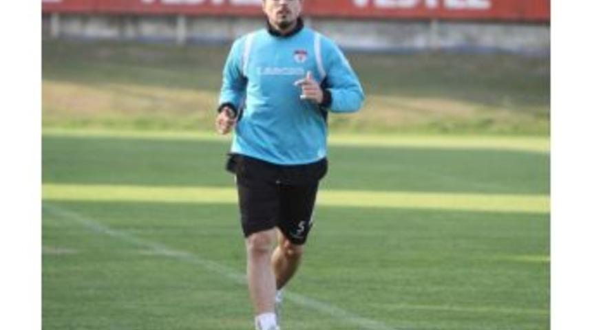 Balıkesirspor H&uuml;seyin Tok'u Kadrosuna Kattı