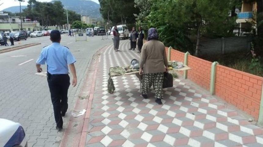 Kırkağa&ccedil;&rsquo;ta Zabıtadan Dilenci Ve Seyyar Satıcılara Operasyon
