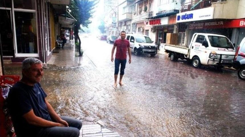 Sarıg&ouml;l&rsquo;de Şiddetli Yağmur Etkili Oldu