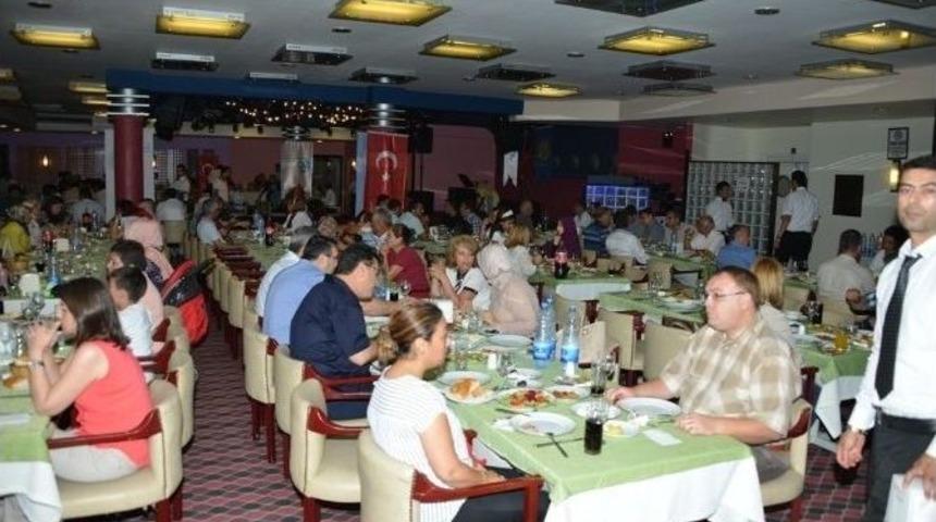 Orman B&ouml;lge M&uuml;d&uuml;rl&uuml;ğ&uuml; &Ccedil;alışanları İftarda Buluştu