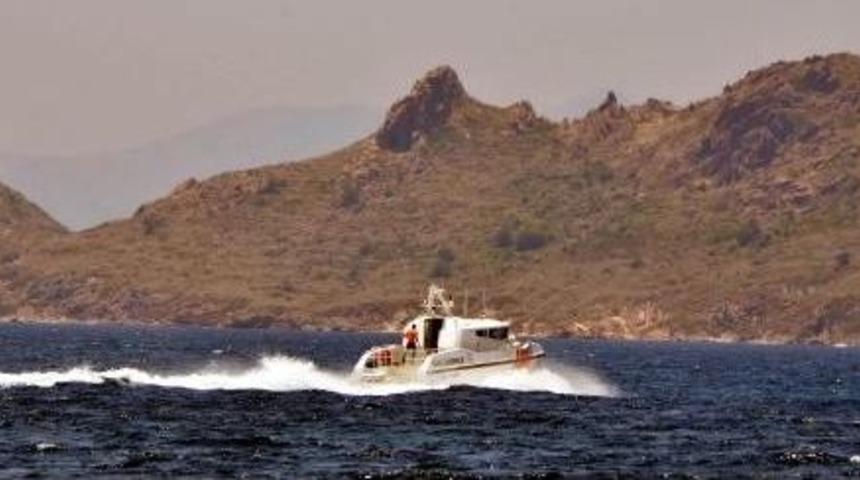 Bodrum A&ccedil;ıklarında Ka&ccedil;ak Teknesi Battı: 1 &Ouml;l&uuml;, 2 Kayıp (2)-  Yeniden