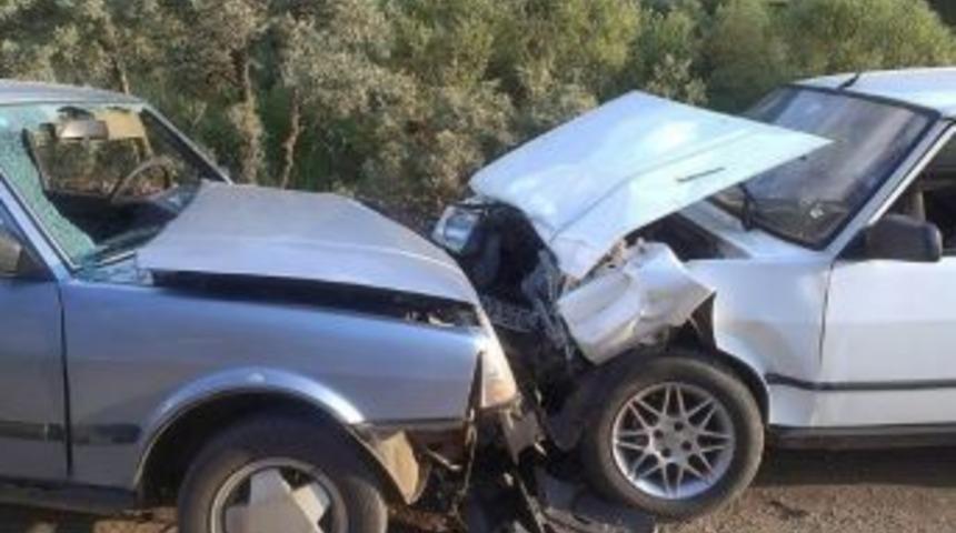 Derebucak&rsquo;ta Trafik Kazası: 4 Yaralı