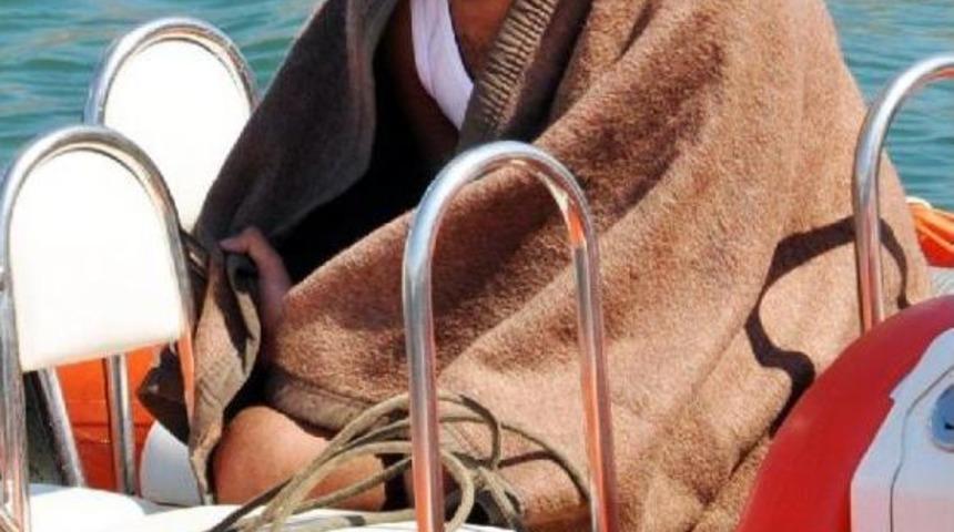 Bodrum A&ccedil;ıklarında Ka&ccedil;ak Teknesi Battı: 1 &Ouml;l&uuml;, 2 Kayıp (3)