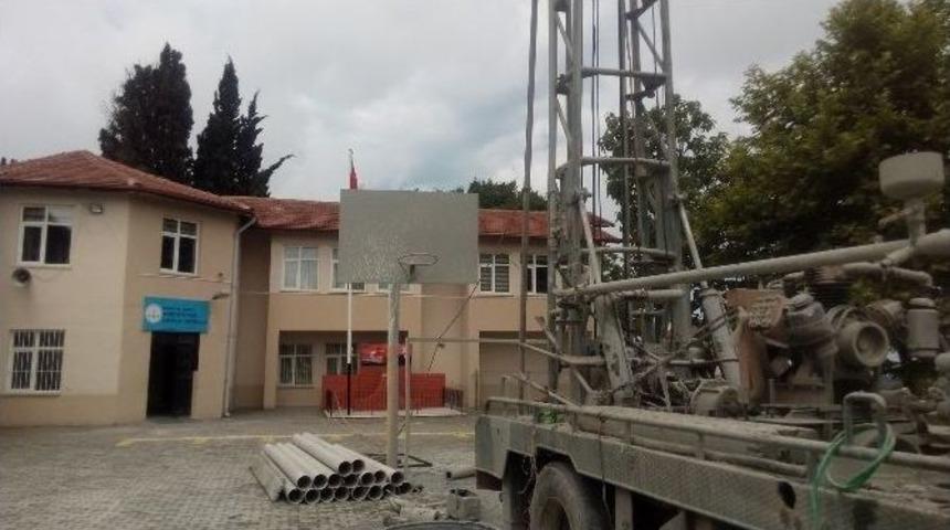 Alaplı B&uuml;y&uuml;k Tekke K&ouml;y&uuml;&rsquo;nde Su Sondaj &Ccedil;alışması Yapıldı