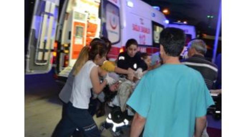 Alışveriş Merkezinde Yangın; 9 Kişi Hastanelik Oldu (2)