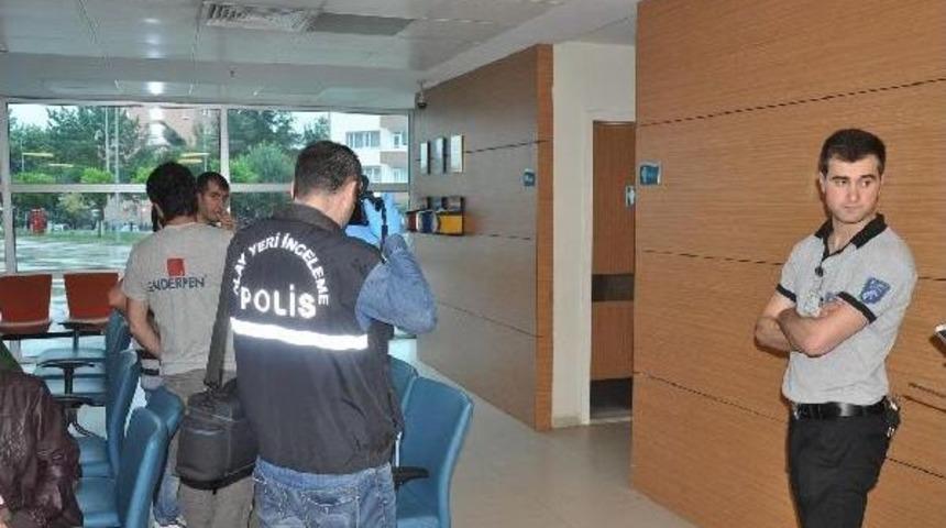 Hastanedeki Tuvalet Lavabosunda Cenin Bulundu