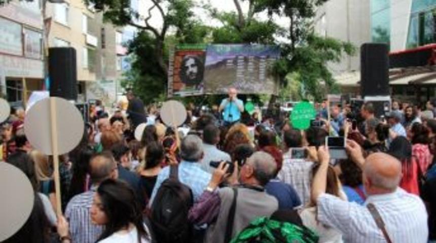 Kazım Koyuncu Y&uuml;ksel Caddesinde Anıldı