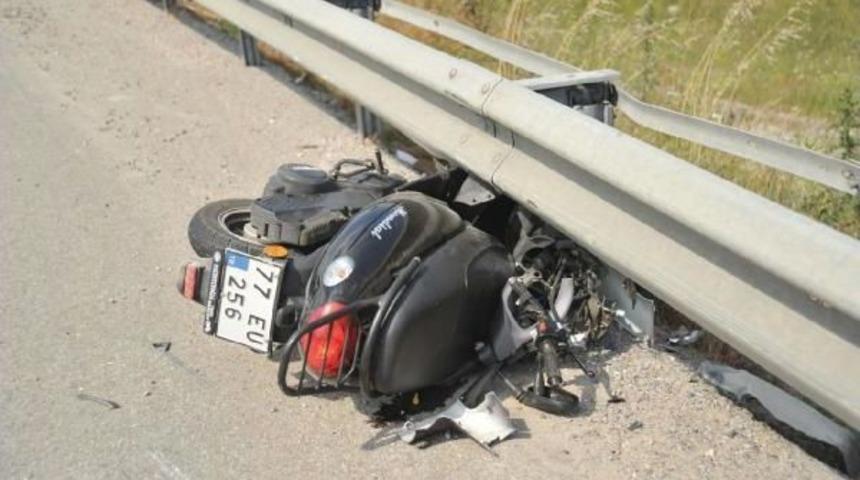 Kaza Yapan Motosiklet S&uuml;r&uuml;c&uuml;s&uuml;n&uuml;n Ezilen Bacağı Kesildi