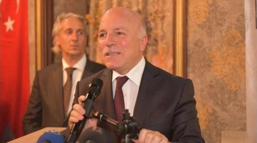 B&uuml;y&uuml;kşehir Belediye Başkanı Sekmen&rsquo;den, Erzurum Protokol&uuml;ne İftar Yemeği