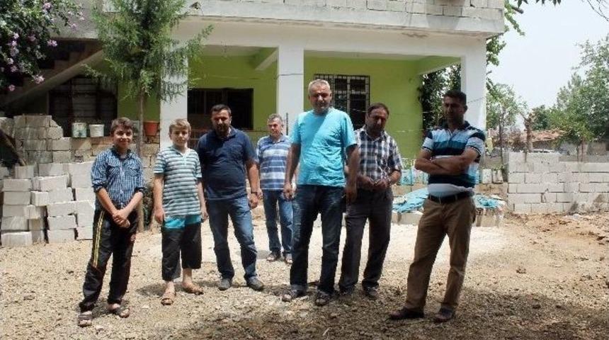 Kuduz Ş&uuml;phesiyle Hastaneye Kaldırılan Minik Hayrunnisa &Ouml;ld&uuml;