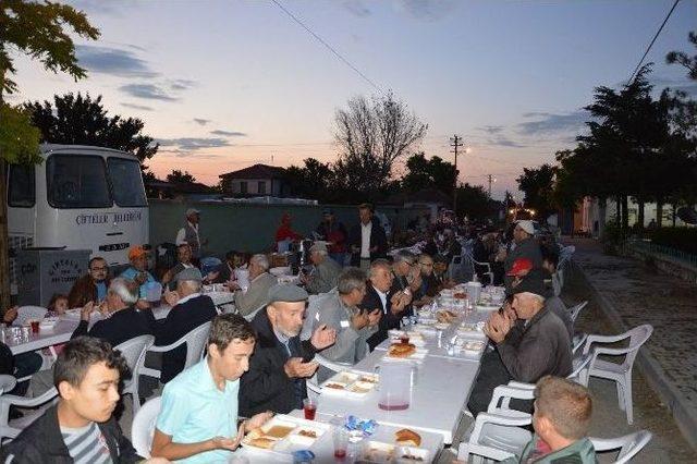 Çifteler Belediyesi’nin İftar Programı