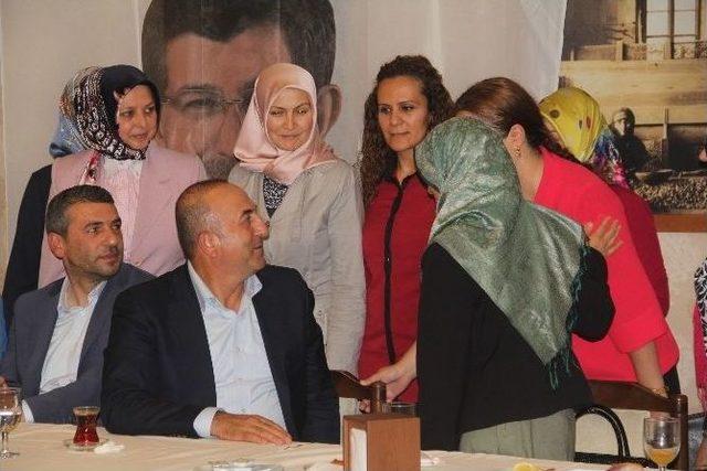 Dışişleri Bakanı Çavuşoğlu İftarını Giresun’da Açtı