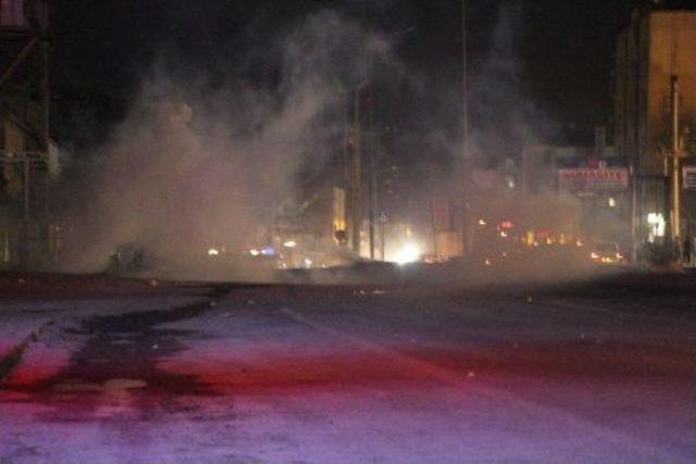 Silopi'de Işid Protestosuna Polis Müdahalesi