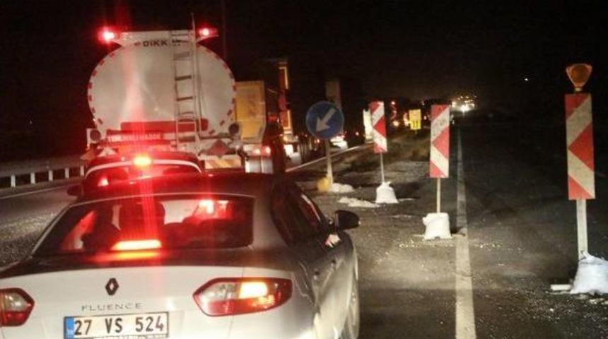 Suriye Sınırında Mayınlı Alanda &Ccedil;ıkan Yangın Korkuttu