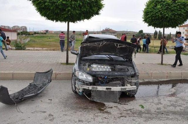 Yozgat’ta Otomobil Şarampole Uçtu: 4 Yaralı