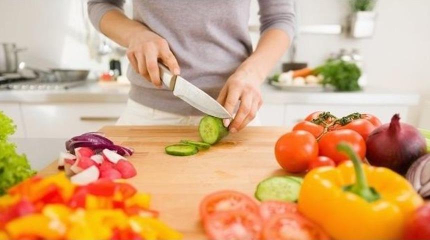 Muhteşem Salatalarla Gelen Şifa