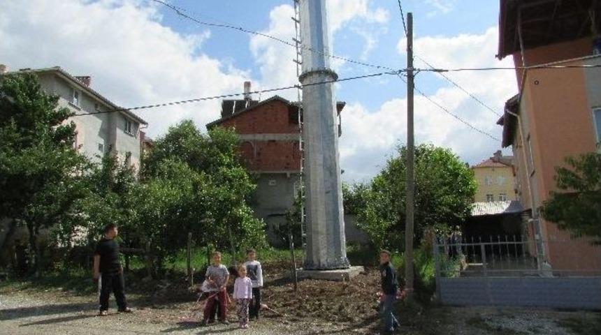 Sandıklı’nın Fatih Mahallesi Kurulan Baz İstasyonundan Rahatsız