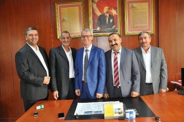 Boz&uuml;y&uuml;k Taşıyıcılar Kooperatifi Yeni Başkanını Se&ccedil;ti 3