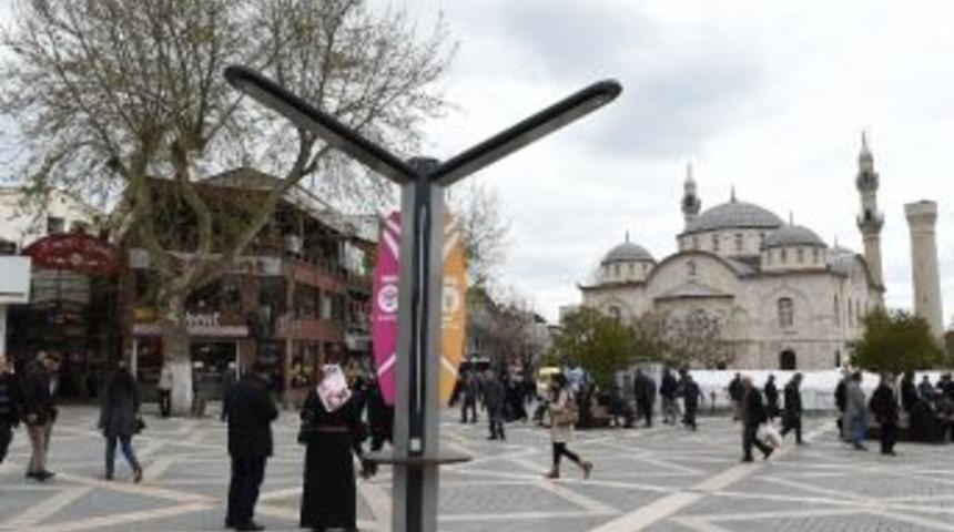 Ücretsiz İnternetten 3 Ayda 100 Bin Kişi Faydalandı