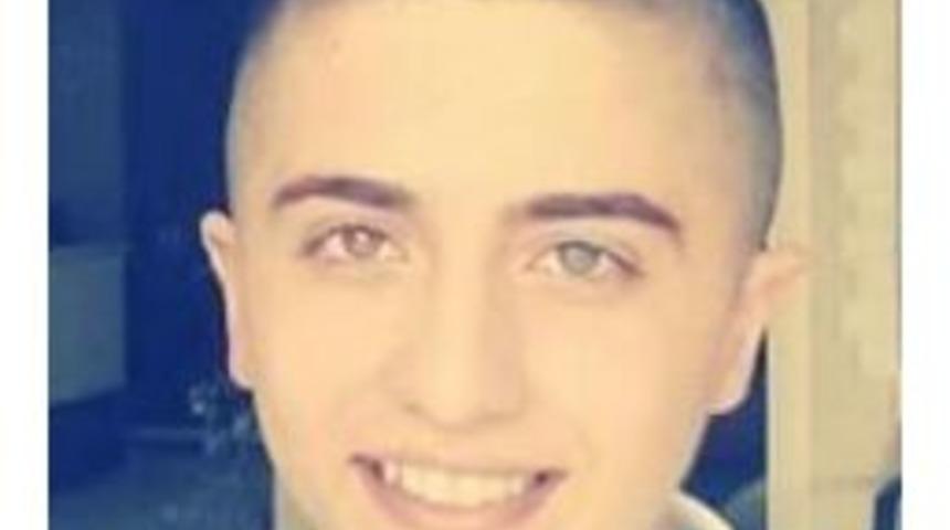 L&ouml;semili &Ccedil;ocuklar İ&ccedil;in Sa&ccedil;larını Kazıttı