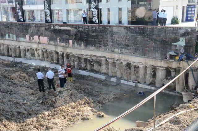 Temel Çukuruna Düşen Inşaat Bekçisi Öldü