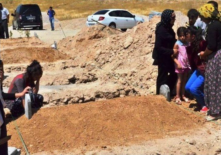 Eski Koca Kurbanı Kadın Malatya’da Toprağa Verildi G3