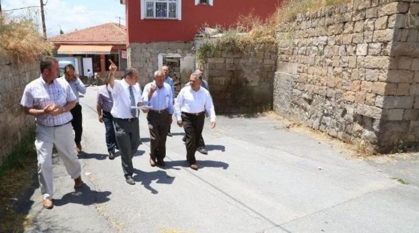 Başkan Büyükkılıç Ve Ekibi Gürpınar Esnafı İle