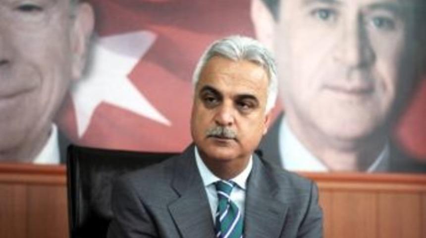 Mhp&rsquo;li Baş: "&ccedil;in İnsanlık Su&ccedil;u İşliyor"