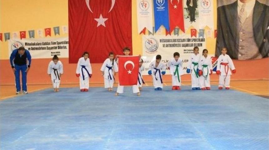 Karaman&rsquo;da Yaz Okulları D&uuml;zenlenen T&ouml;renle A&ccedil;ıldı